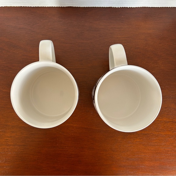 Mug Shotz Two Large Mugs One with Ghosts and One with Bats Halloween - Picture 5 of 8